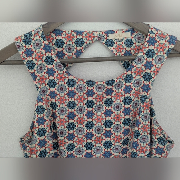 Anthropologie Tulle Red White Blue Stain Glass Fit and Flare Midi Dress Size M - Picture 4 of 11